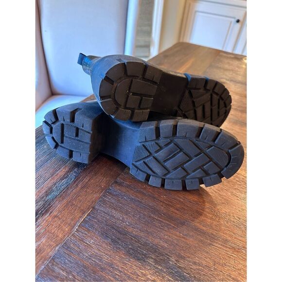 Steve Madden Black Howler Chelsea Platform Boots - Picture 8 of 9